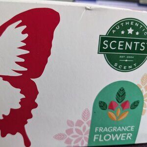 Scentsy Fragrance Flower Very Snowy Spruce - NEW